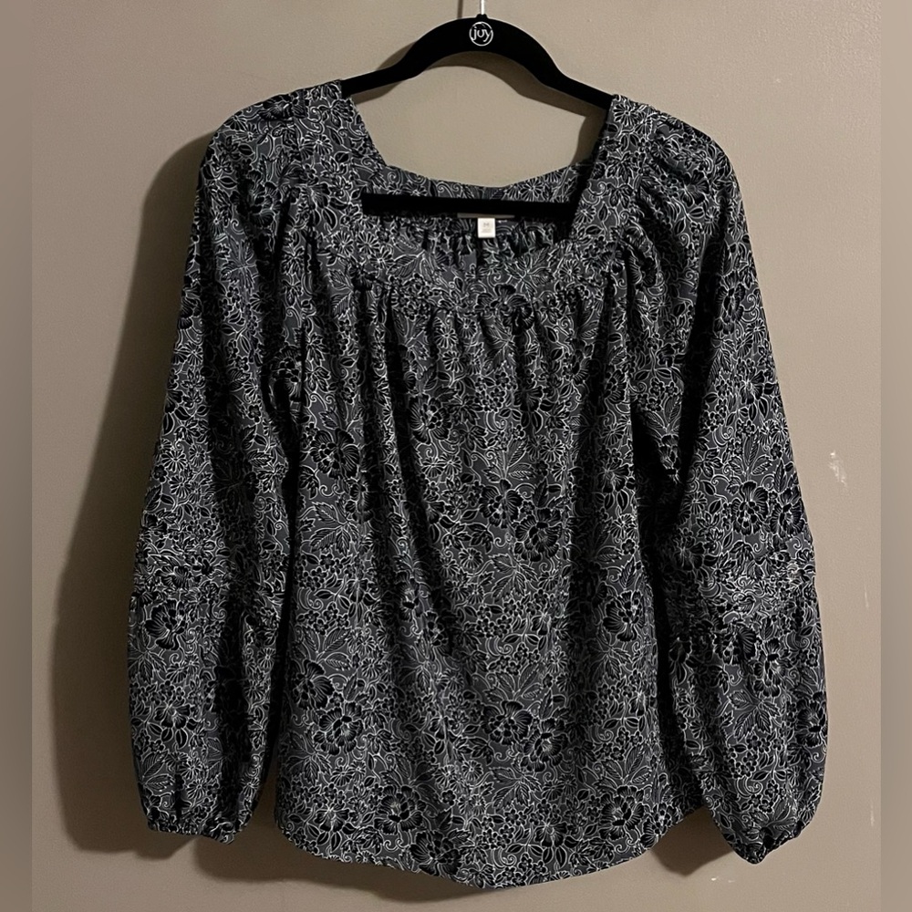 $8💙Bundled LC Lauren Conrad Blouse